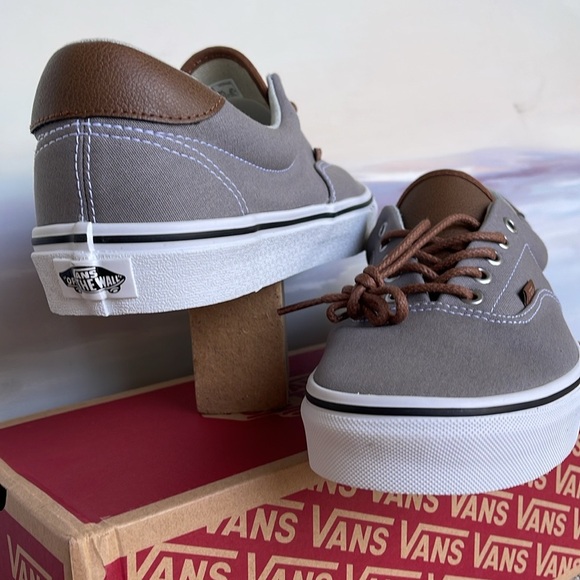 Vans WMNS Era 59
(C&L) Frost Gray/Acid Den
VN0A38FSQ70
Sneakers - Picture 9 of 16